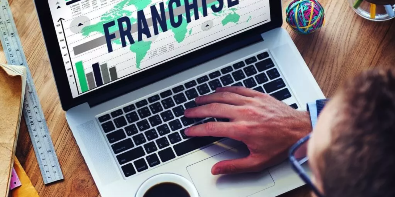 Benefits of Outsourcing Your Franchise Marketing
