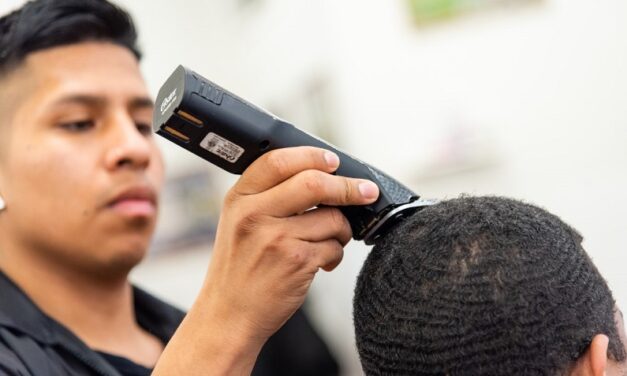Is a Barbering or Hair Salon Franchise Right for You?